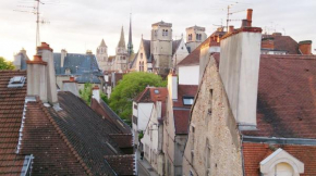 Apartment Bonnard - best view in Dijon 90 sqm airconditioned apart
